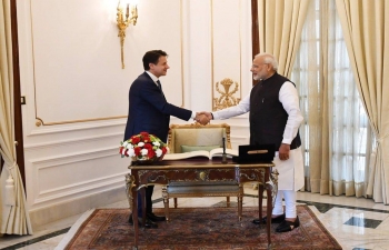 Oct 30th: PM Narendra Modi held talks with Italian PM Giuseppe Conte.  Reviewed bilateral relations & agreed to work together on expanding partnership in trade & investment, defense & security, S&T, renewable energy, counter-terrorism, regional & global issues.